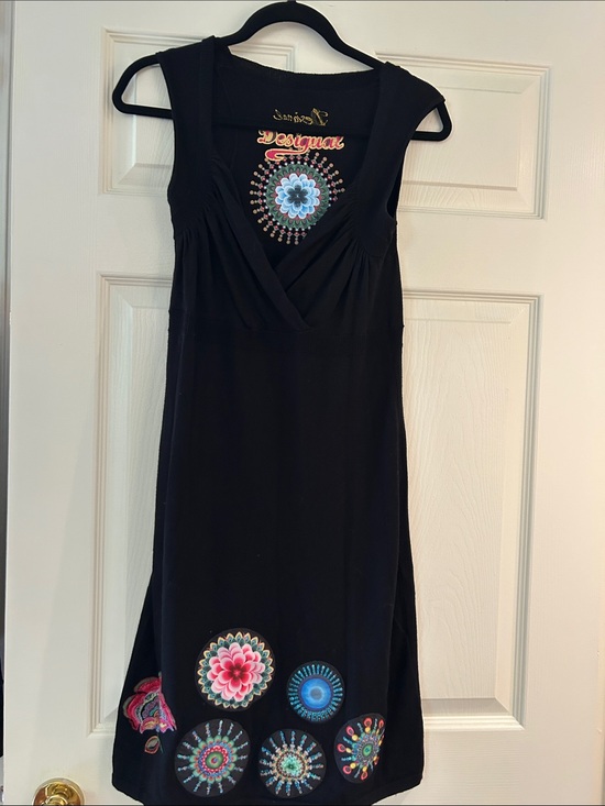 Desigual Dresses & Skirts - Desigual Knit Floral Embellishment V Neck midi Dress